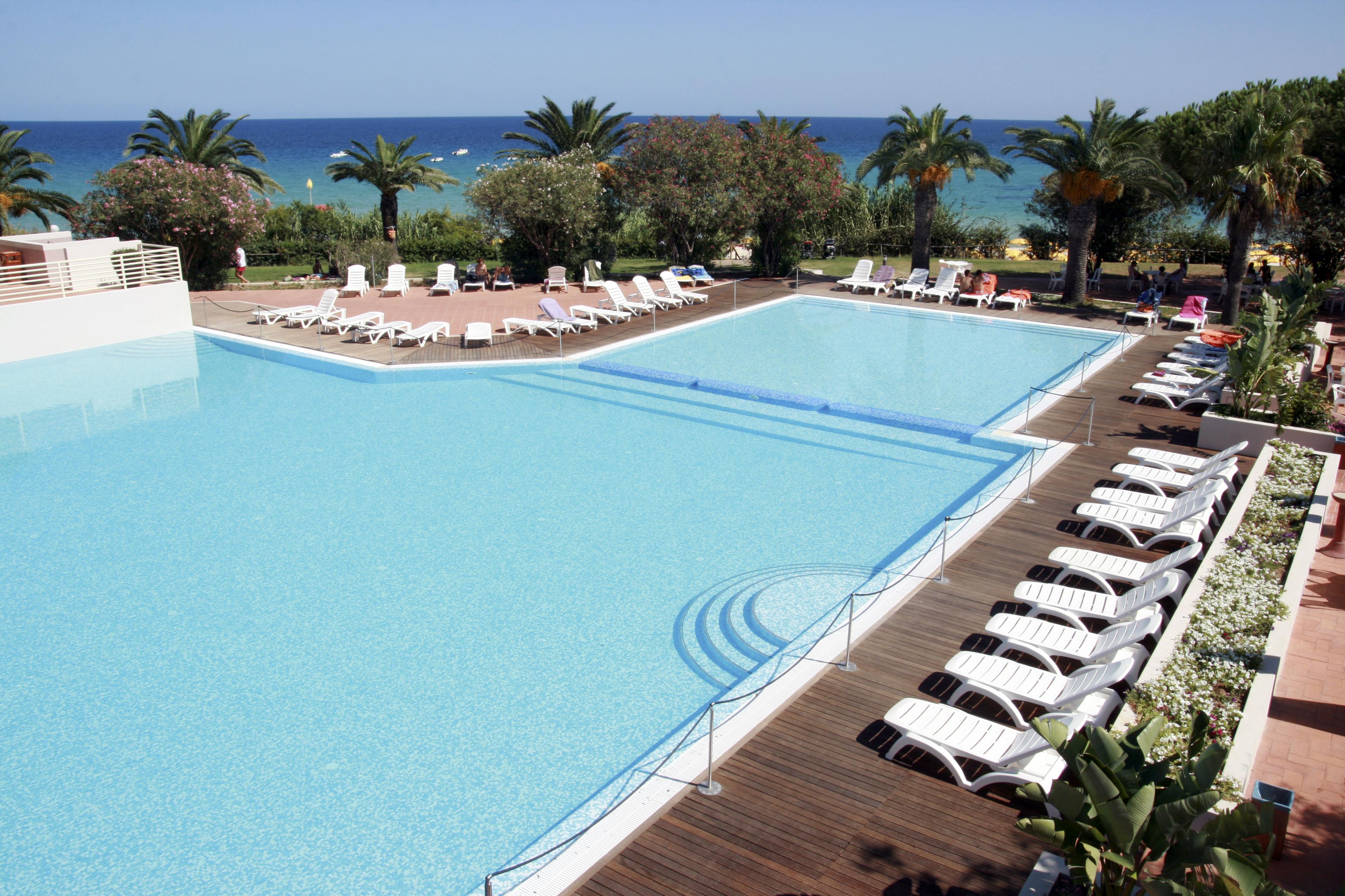 Th Costa Rei - Free Beach Resort Esterno foto